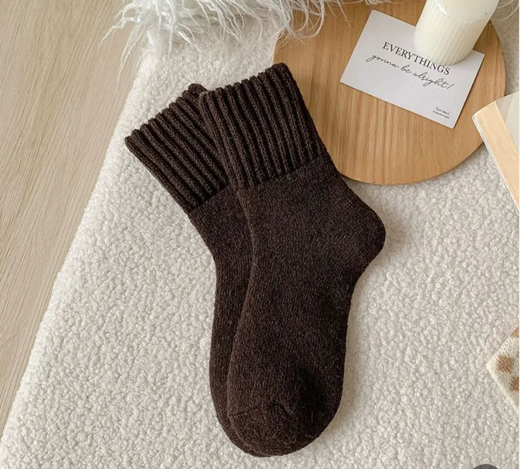 Women's Winter Mid-calf Socks